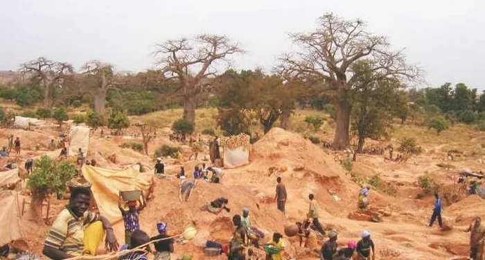 Siguiri : le bilan de l’éboulement à Kintinia passe à 7 morts