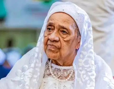 Nécrologie : Hadja Andrée Touré, ancienne Première dame de Guinée, s’est éteinte au Maroc