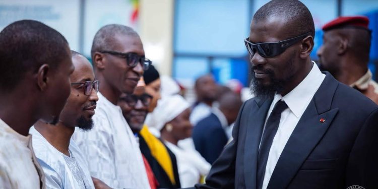 Guinée : Le Chef de l’État a salué le sens du devoir, le patriotisme des membres du CNT