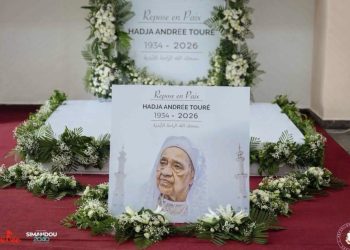 Guinée : la Nation rend un dernier hommage à Hadja Andrée Touré, en présence du Président Mamadi Doumbouya